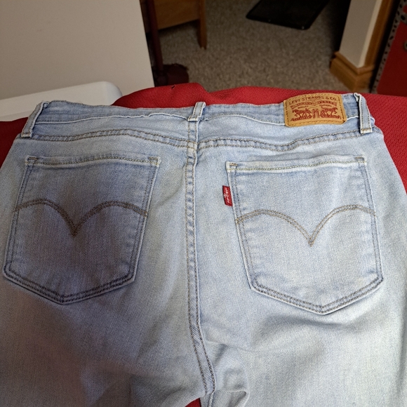 Levis 711 Skinny 29 - Picture 4 of 4